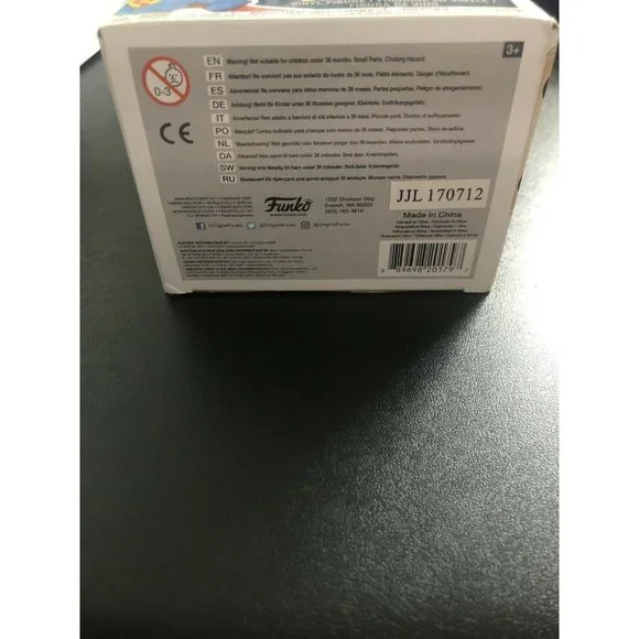 Funko DC POP! Superman #1 Exclusive Vinyl Figure #215 - Picture 5 of 6